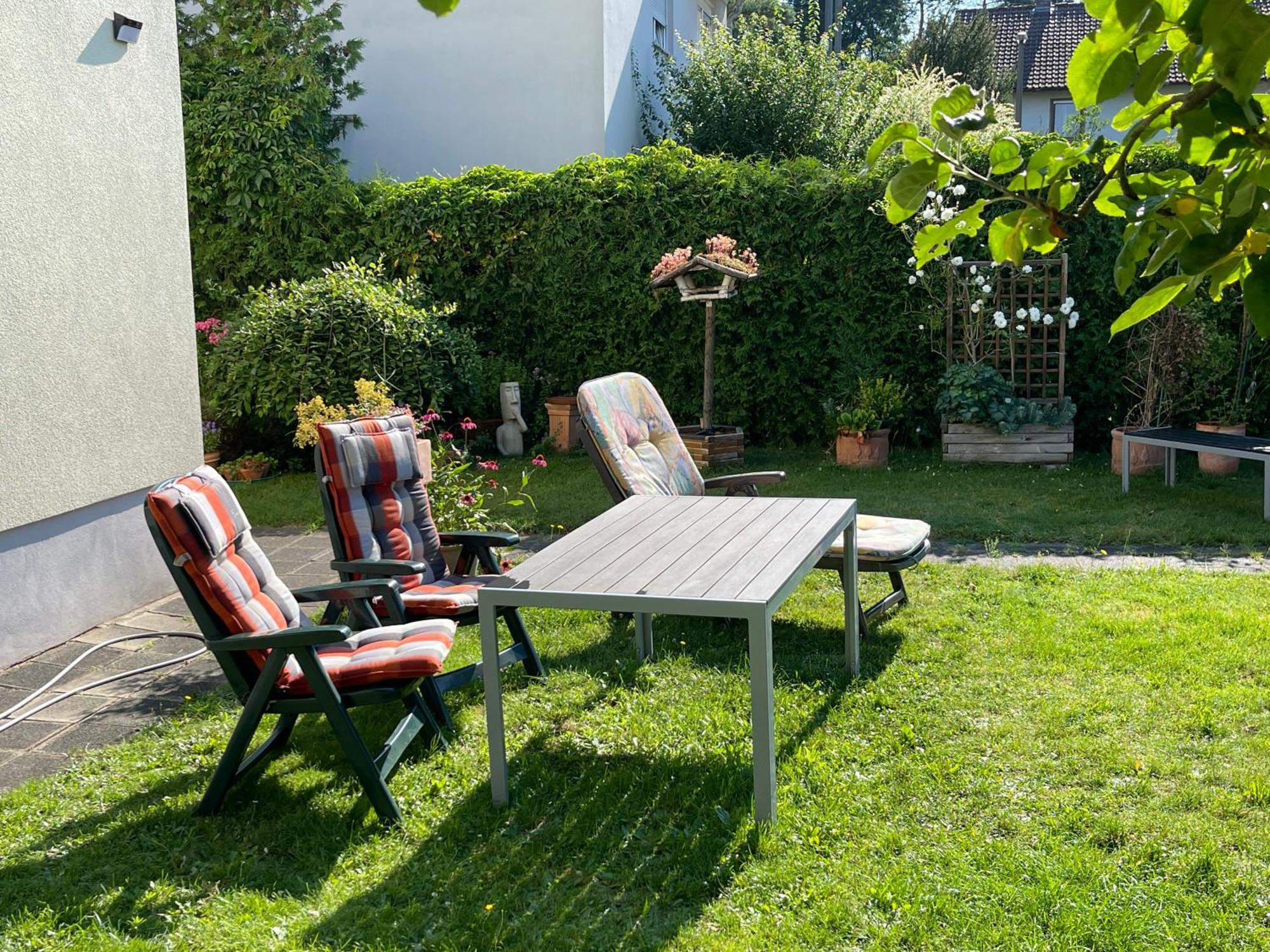 Claudias Apartment - 20 Minuten Bis Messe Nuernberg エクステリア 写真